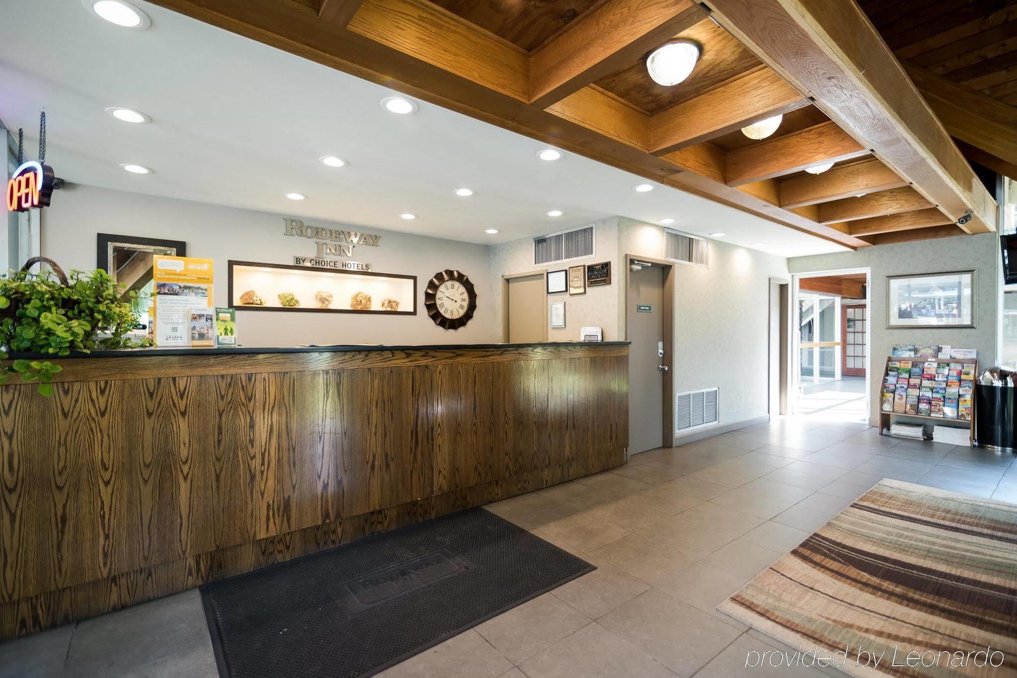 Rodeway Inn Greenfield Ngoại thất bức ảnh