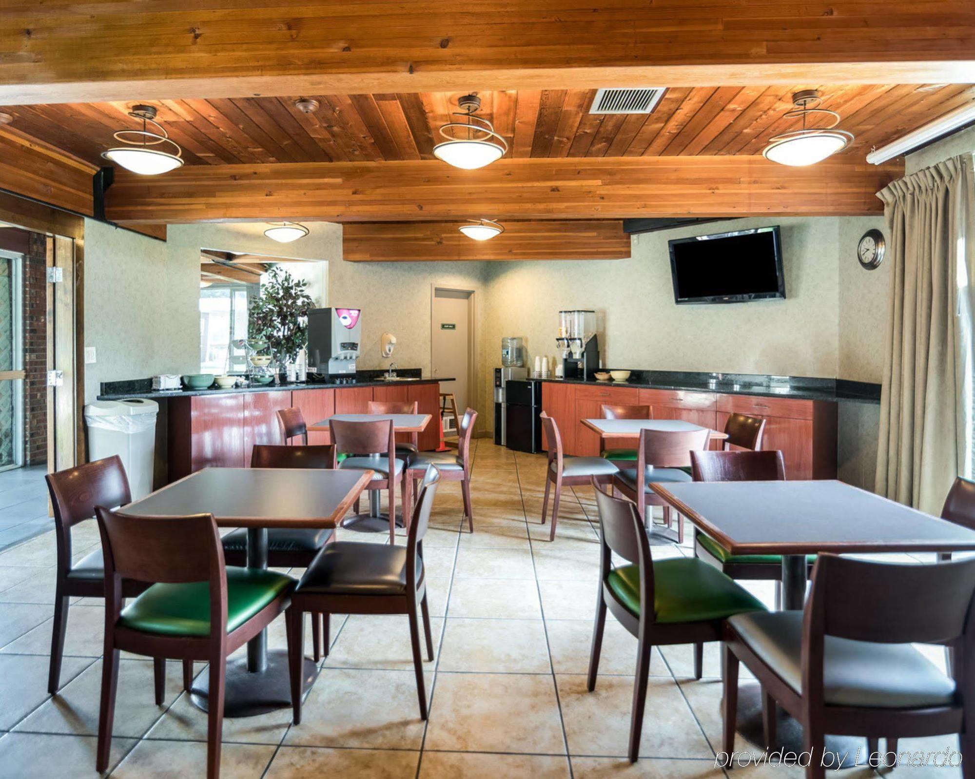 Rodeway Inn Greenfield Ngoại thất bức ảnh