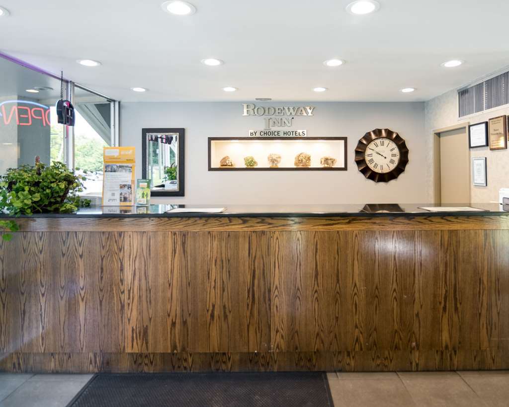Rodeway Inn Greenfield Nội địa bức ảnh
